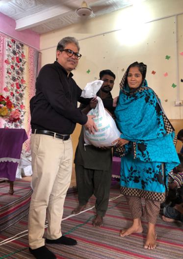 Food package distribution to families